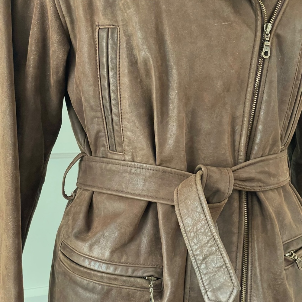 Vintage Brown Belted Leather Jacket | Asymetrial Zipper Closure Medium - Picture 7 of 11